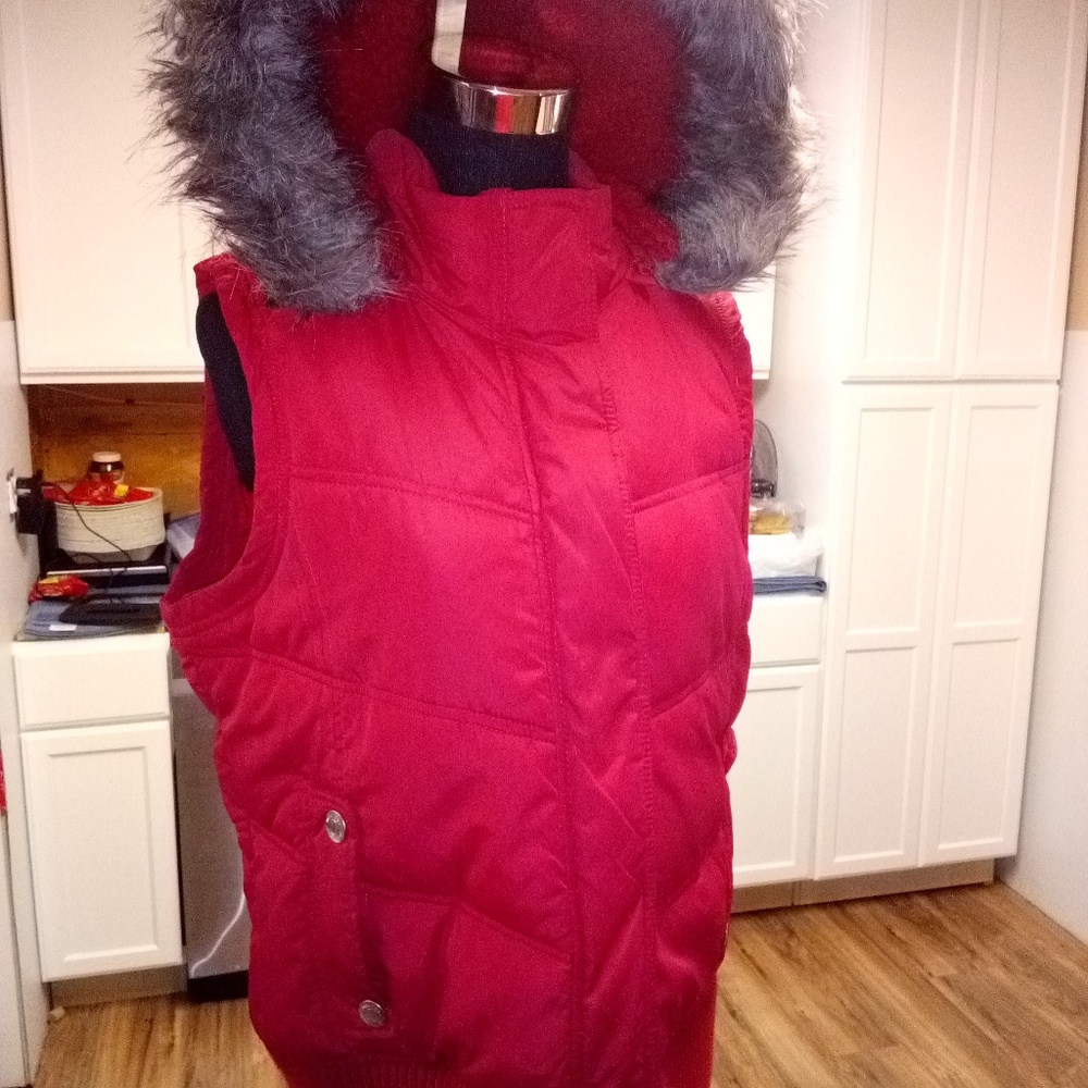 Maurice's sleeveless jacket with Hoodie